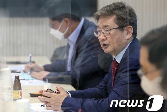 尹정부의 ‘문화번영’…규제개혁으로 출발했다