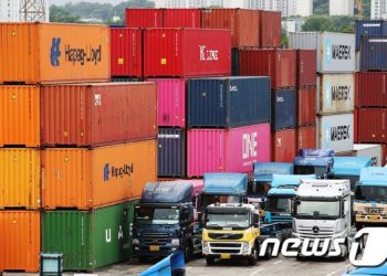 화물연대 총파업에 기업 ‘초비상’…”물류대란 길어지면 피해 눈덩이”