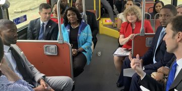 부티지지 교통장관, 버밍엄서 10억불 프로그램 발표