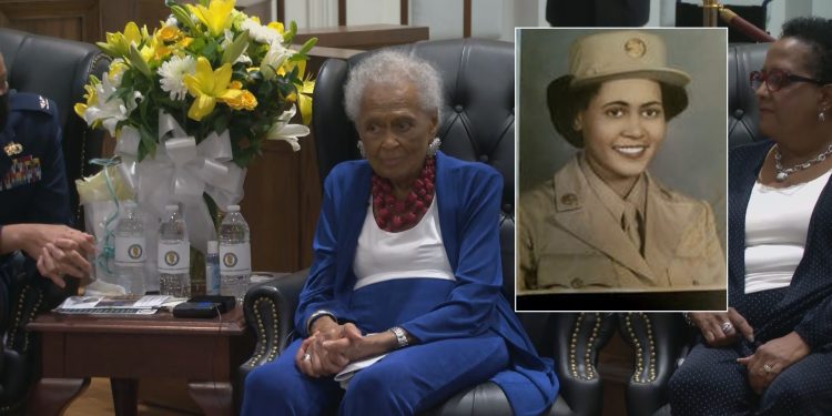 102세 몽고메리 여성, 의회 금메달 영예