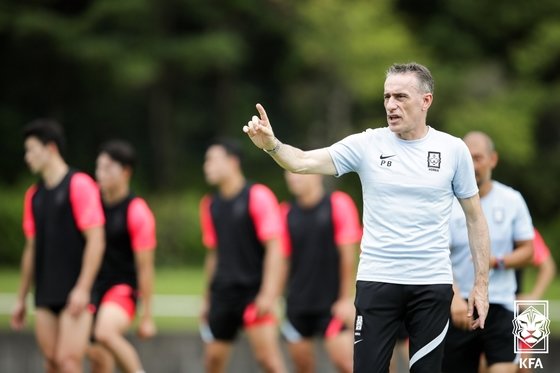 월드컵 개막 4개월 전 숙명의 한일전…자칫 신뢰가 무너질 수 있다