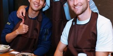 장충동 한식집에 토트넘 우르르 ‘갈비 회식’…손흥민이 쐈다