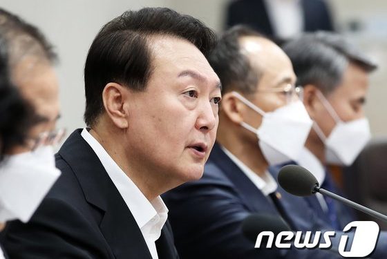 ‘도어스테핑’ 尹대통령 주도 ‘대국민 소통’ 달라진다…왜