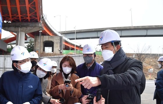 성산대교 ‘부실보수’ 논란···한신공영 “재보수 적극 협조”