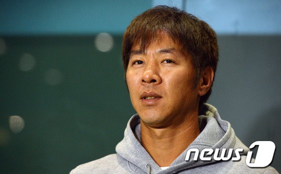 한 판에 1억5000만원 판돈…’상습도박’ 혐의 임창용 집행유예