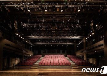 공연예술 메카 대학로를 다시 뜨겁게…’대학로극장 쿼드’ 개관