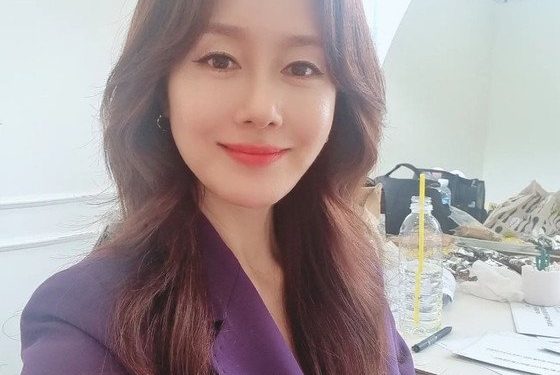 김지수 “11년전 골수 기증한 남학생 결혼, 기적 같은 경험”