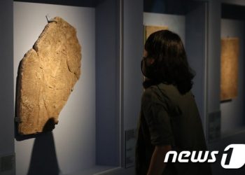 손바닥보다 작은 점토판에 메소포타미아인들은 무엇을 남겼을까