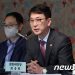 ‘베르사유궁 청와대’ 파장 속 문화재청장 “靑 관리 맡으면 더 손해”