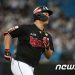 ‘아뿔싸’ KT 강백호, 주루 도중 왼쪽 햄스트링 부상…병원서 정밀 검진