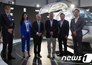 정의선 미래항공사업 ‘광폭행보’…현대차그룹, 롤스로이스와 동맹