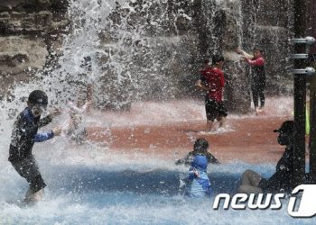 무더위 꺾였지만…아이들 야외활동 쉽게 보면 안되는 이유