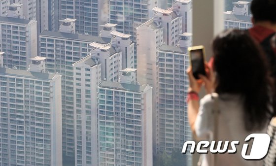 종부세 완화법 이달 처리 불발 위기…50만명 ‘세폭탄’ 고지서 받을까