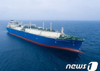 “대우조선, 인니 잠수함 계약금 안받고 800억 부품 발주…손실 위기”