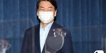 안철수, 당권도전 공식화…”제 역할 있다면 마다 않겠다”