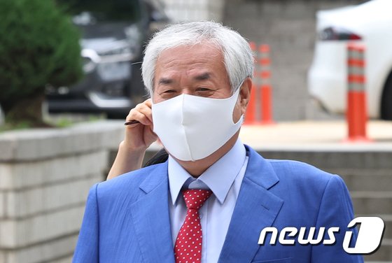 “대통령은 ㅇㅇㅇ이 된다” 선거법 위반혐의 전광훈 불구속기소