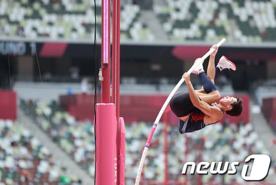 광안리 배경 ‘인간새’ 날아오른다…19~20일 부산국제장대높이뛰기 대회