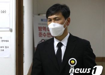 안희정 전 충남지사 내일 만기 출소…10년간 출마 제한