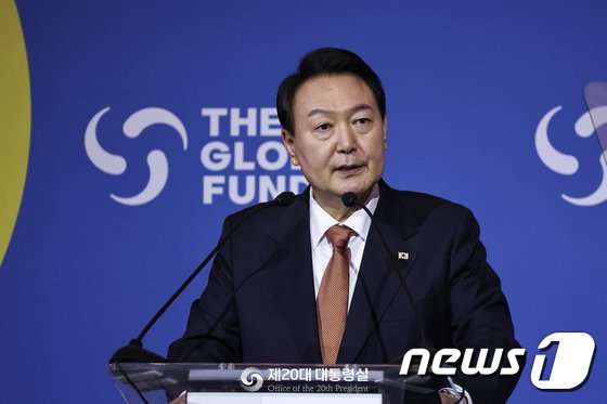 尹대통령 ‘뉴욕 발언’부터 대통령실 해명까지 16시간…무슨 일?