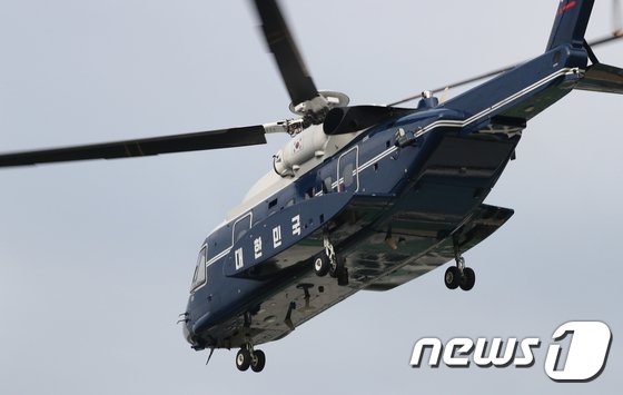 ‘대통령 헬기’ 지난달 용산 대통령실 착륙도중 손상