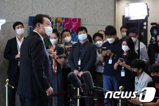 인사개편 후폭풍?…’질문과 답변’에 인색해진 대통령실