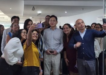 “자네, 이렇게 중요한 사람이었나?”…이재용, 파나마서 ‘깜짝 선물’