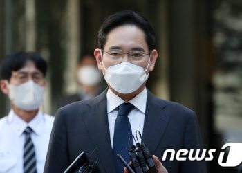 이재용 10년만에 회장 승진…기술·인재·조직 ‘뉴삼성’ 속도낸다