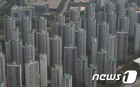 “40% 하락한 실거래가 더 떨어진다”…서울 거주자, 인천·경기 투자 발길 ‘뚝’