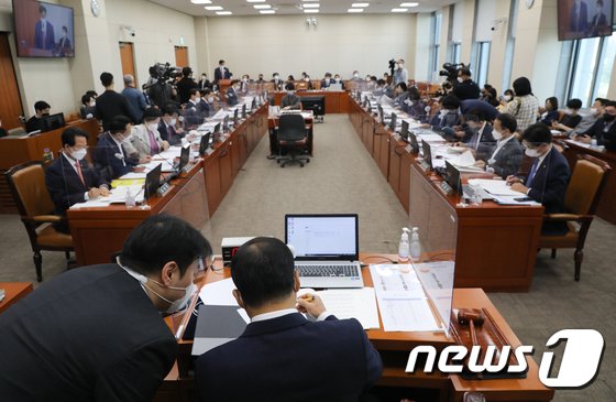 여야 ‘KAI 매각설’ 놓고 尹정부 민영화 공방 벌일 듯