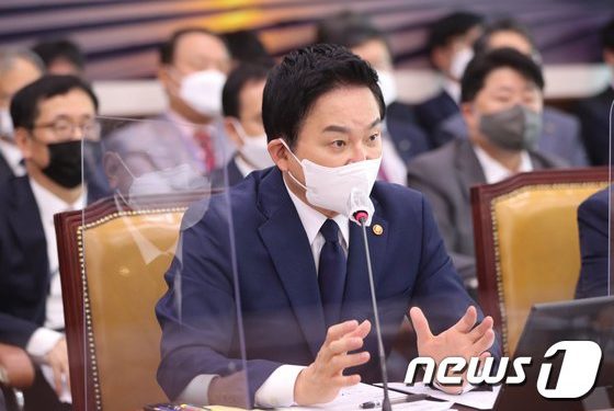 ‘경착륙’ 막겠다는 원희룡, 깡통전세 문제는 ‘신중히’…’국감후속’ 주목
