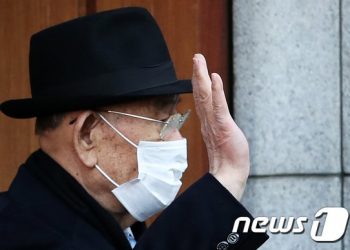 검찰 “전두환 은닉재산 20억 국고환수”…미납추징금 970억