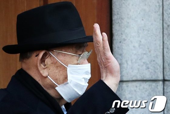 검찰 “전두환 은닉재산 20억 국고환수”…미납추징금 970억