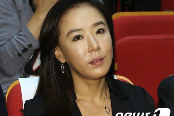 이용관 이사장 “故 강수연 잊지 못해…강수연 어워드·재단 만들 것”