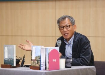 유홍준 “내 이야기, 시대의 증언 될 수 있다는 생각 들어”