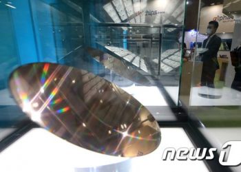 ‘꽁꽁 언’ 반도체 내년 2분기 반등한다는데…IC인사이츠의 논리는?