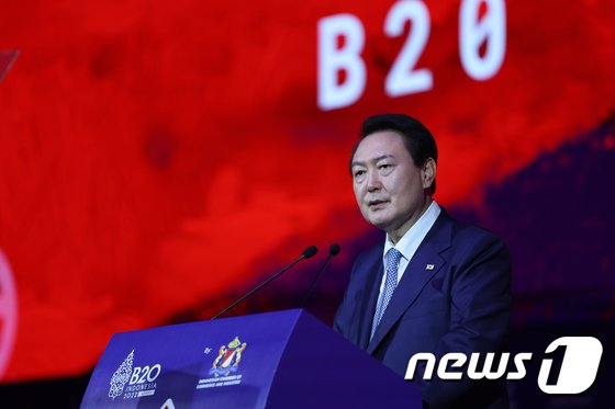 尹, 글로벌 인프라투자 파트너십 불참…원희룡 장관 대참