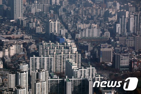 10월 서울 아파트 거래 ‘단 900건’…주택 매매거래량 역대 최저