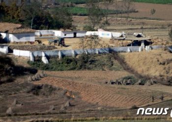 “北, 남한 드라마·영화 유포한 10대 학생 공개처형”