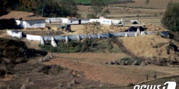 “北, 남한 드라마·영화 유포한 10대 학생 공개처형”