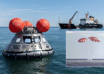 나사 무인우주선 ‘오리온’ 달 궤도 비행 마친 후 무사 귀환