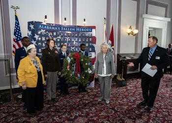 전국에서 열리는 헌화식, 앨라배마주 의사당에서도 개최