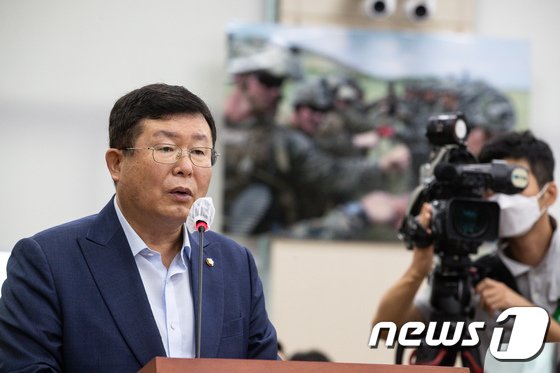 설훈 “이재명, 결백하다면 지금이라도 당대표 내려놔야”
