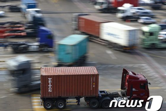 ‘빈손 화물파업’ 이끈 이례적 강경대응…정부, 후속 협상서도 주도권
