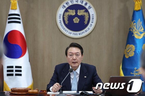 이대론 ‘경제 비상’…尹대통령, 법인세법·한전법 개정 총력