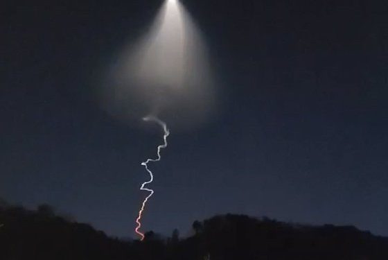 軍, 독자 정찰위성 발사 ‘한 걸음 더’… “내년엔 위성체 싣고 쏜다”