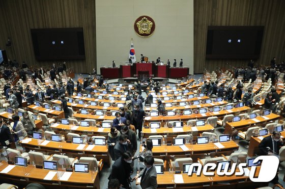 ‘55.7조’ 내년도 국토교통 예산 확정…용산공원사업 정부안 304억 유지