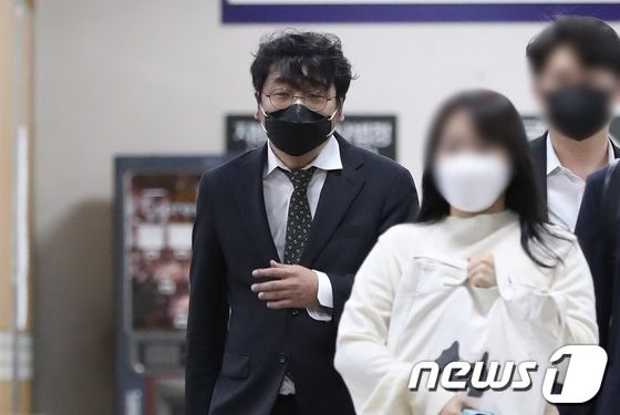 ‘1100억대 사기 혐의’ 빗썸 실소유주 이정훈, 오늘 1심 선고