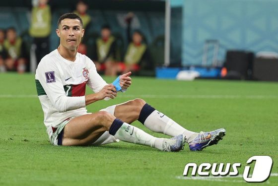 호날두 빠지니 외려 공격력 폭발…계륵으로 전락한 슈퍼스타