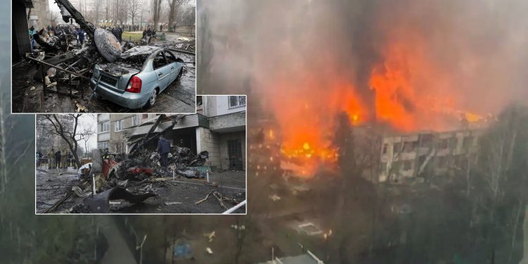 우크라 헬기 추락에 내무장관 등 18명 사망…젤렌스키 “끔찍한 비극” 애도