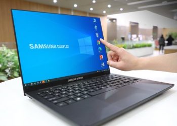 “더 얇고 가볍게”…삼성D, 세계 최초 ‘대면적’ 터치 일체형 OLED 개발